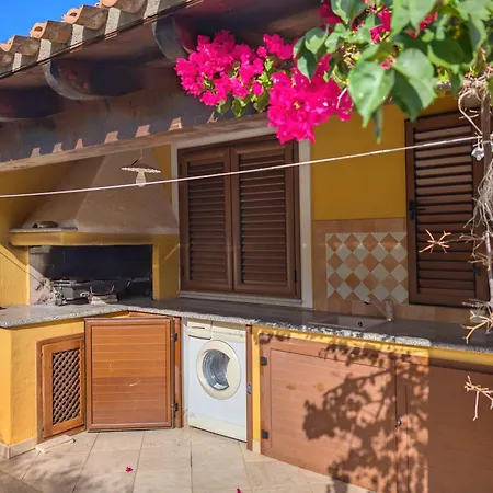 Sa Perla - Pool, Panoramic View, 250m To Seafront, 650m To Сasa de vacaciones Marina di Gairo