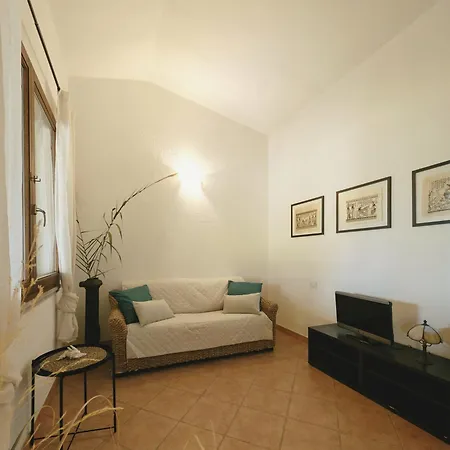 Casa vacanze Sa Perla - Pool, Panoramic View, 250m To Seafront, 650m To Beach, Starlink Internet
