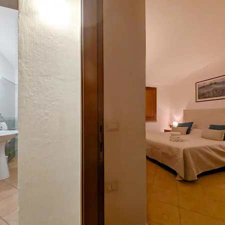 Casa vacanze Sa Perla - Pool, Panoramic View, 250m To Seafront, 650m To Beach, Starlink Internet Marina di Gairo